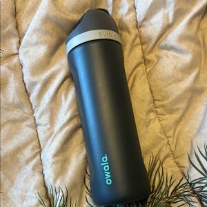 Owala Matte Black Stainless Steel Travel Bottle - Black
